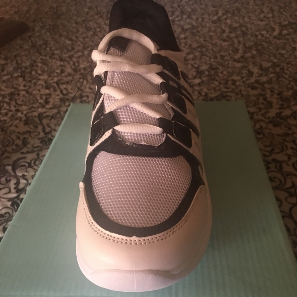 Akira’s  Size 8 priced at $49.99. Sale $25